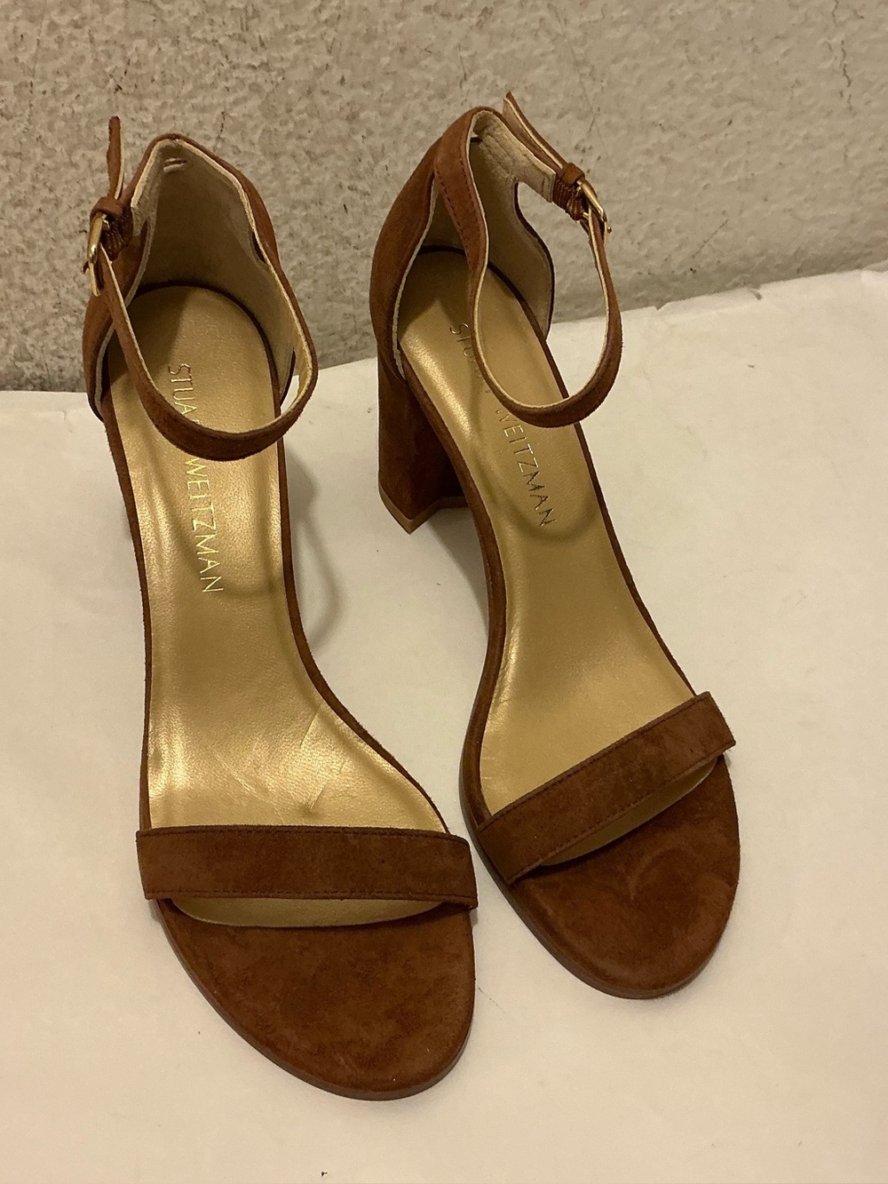 NWOB Stuart Weitzman Brown Suede Ankle-Strap Block Heel Sandals 7 N